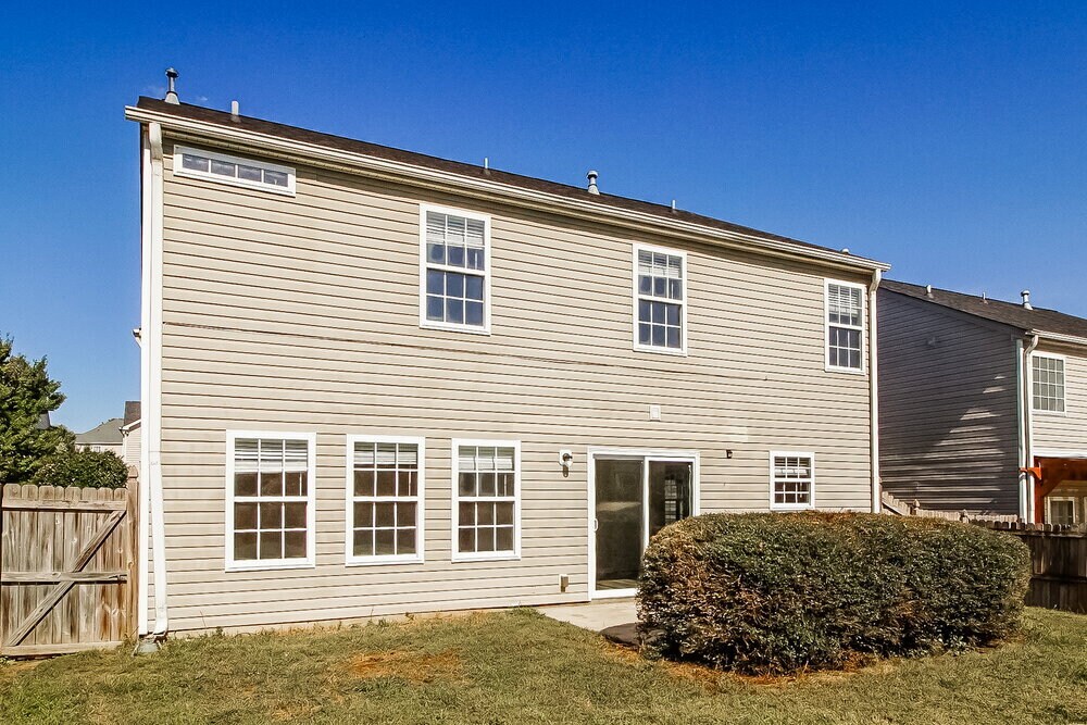 Building Photo - 2120 Speedwell Ct