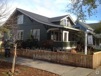 Building Photo - 311 B St