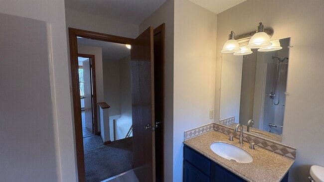 Building Photo - 44 Garfield St