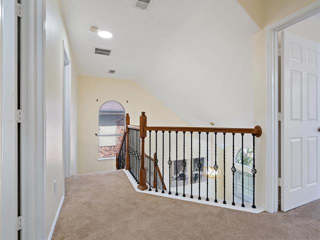 Building Photo - 1339 Barclay Dr