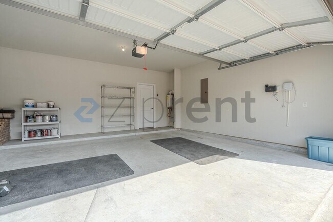 Building Photo - 23522 Persimmon Crk Ln