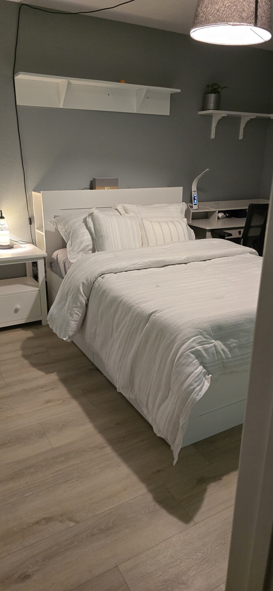 Building Photo - 395 Plaza Calimar