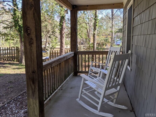 Building Photo - 203 Colonial Beach Rd