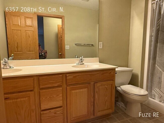 Building Photo - 6357 208th St Cir N