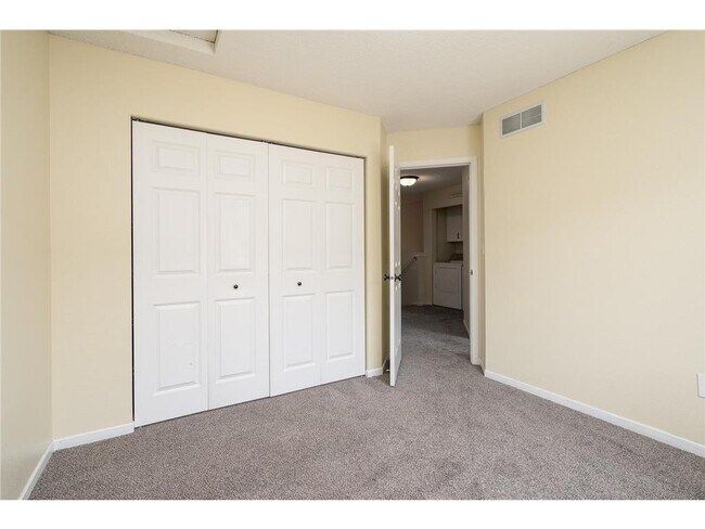 Building Photo - 6459 Regency Ln