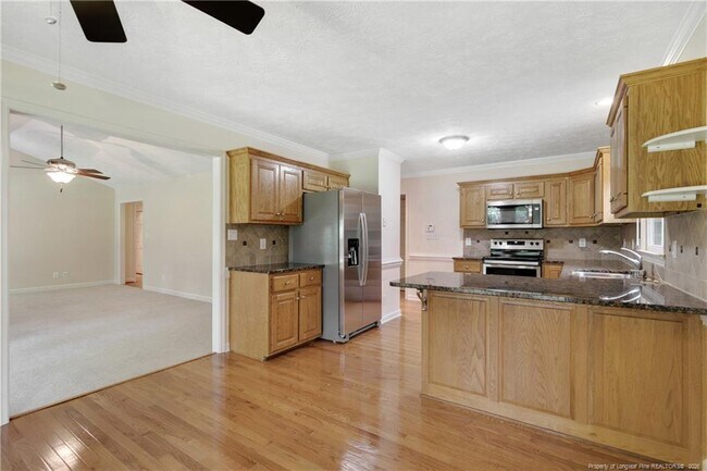 Building Photo - 7779 Trappers Rd