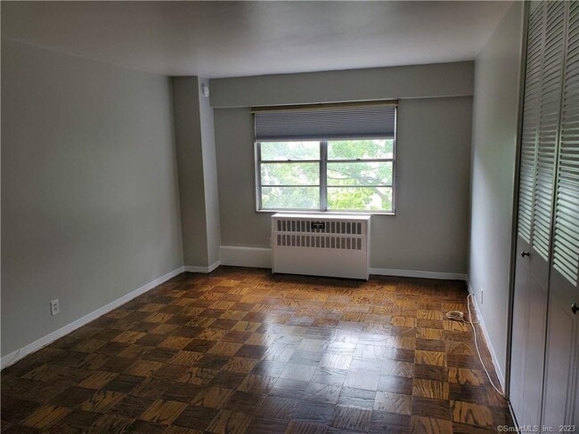 Building Photo - 80 Cartright St