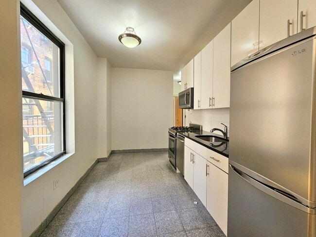 Floorplan - 652 West 163rd Street