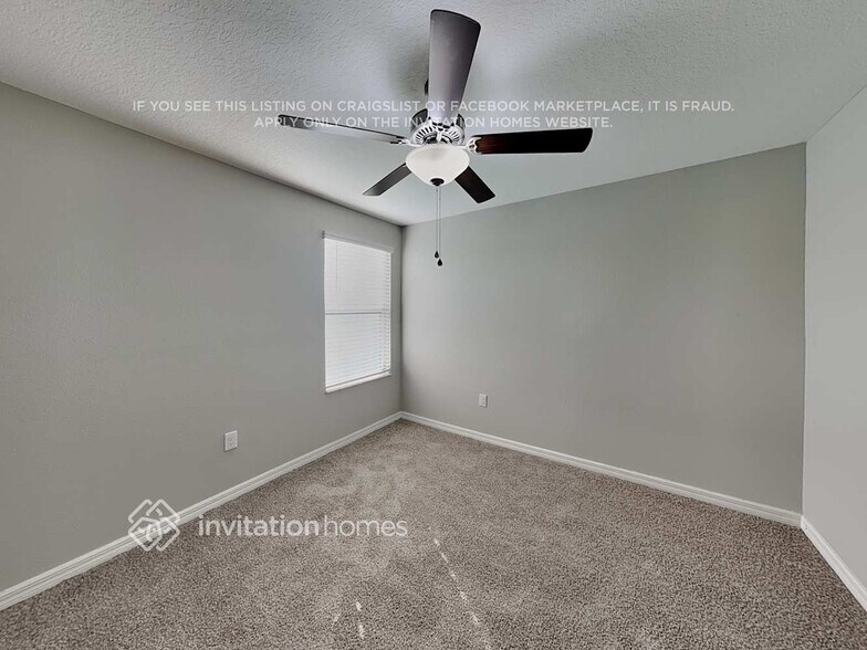 Building Photo - 1576 Blue Rose Dr