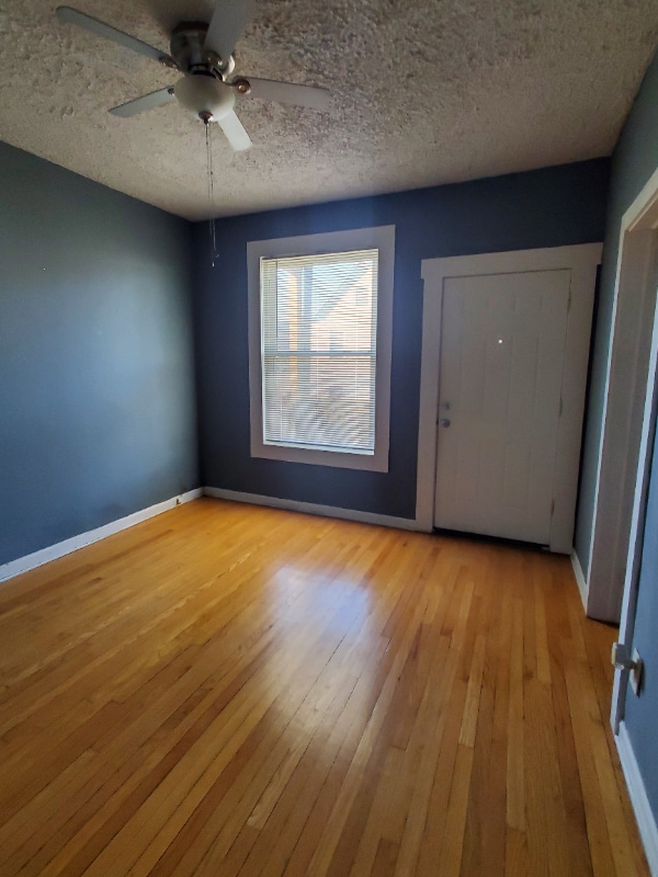 Building Photo - 3418 W Armitage Ave