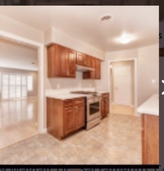 Building Photo - 3129 Mayfair Dr