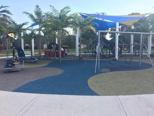 Building Photo - 2001 Atlantic Shores Blvd