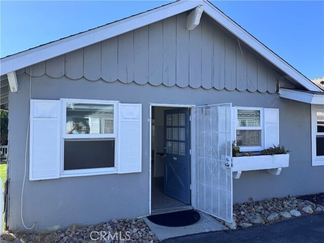 Building Photo - 360 16th Pl
