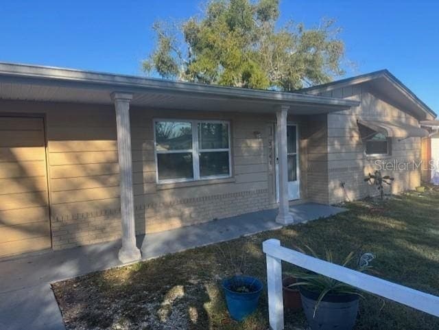 Building Photo - 3741 Kingsbury Dr