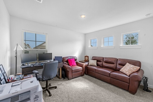 Building Photo - 4685 Cleo Day Dr