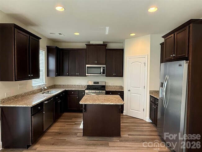 Building Photo - 3404 Neely Evans Ct