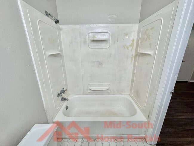 Building Photo - 4579 Buffer Dr