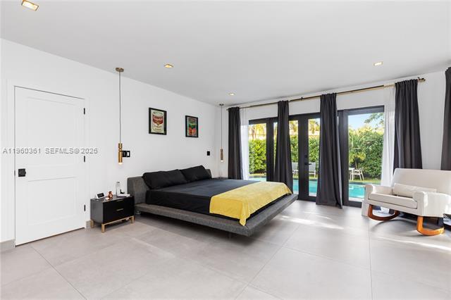 Building Photo - 63 SW 31st Rd