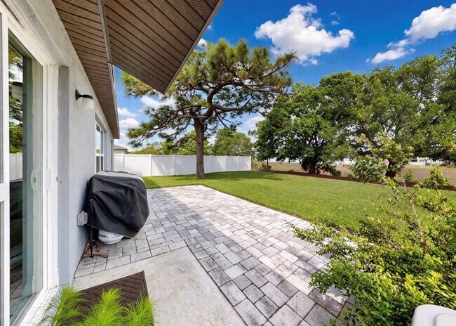 Building Photo - 13256 Great Plns Dr