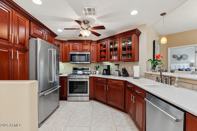 Building Photo - 5350 E Deer Valley Dr
