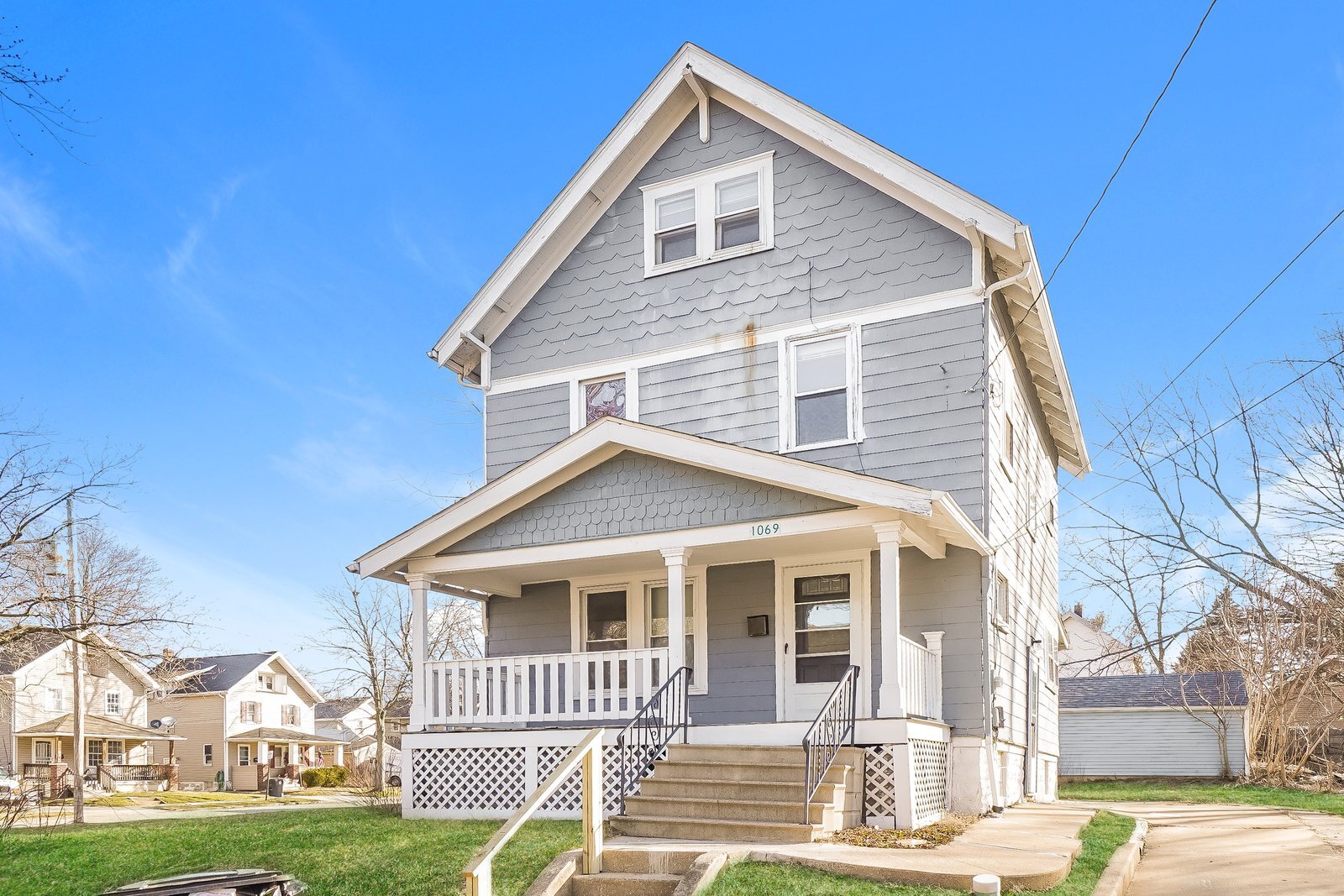 Building Photo - 1069 Herberich Ave