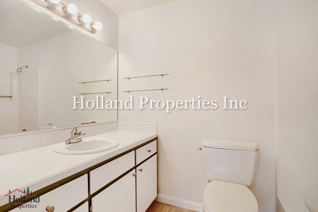 Building Photo - 13178 SW Tamera Ln