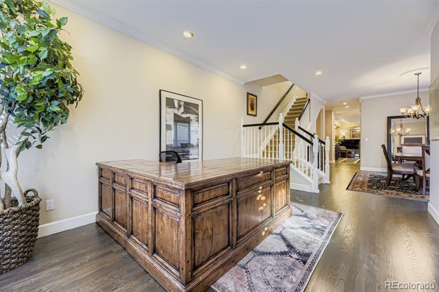 Building Photo - 346 Jackson St