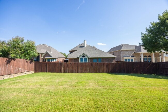 Building Photo - Gorgeous 2-story in Keller