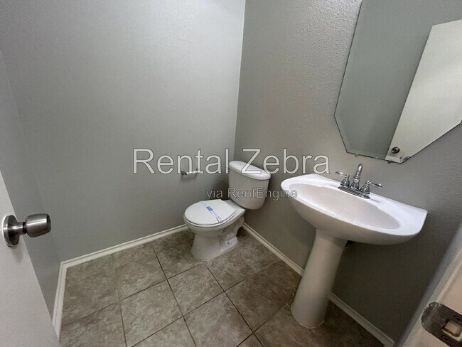 Building Photo - 409 Flowering Plum Ln