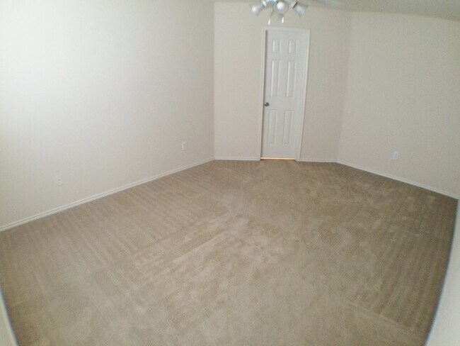 Building Photo - Fully Updated Mesquite Home with New HVAC, New Carpet & Nearby Park!