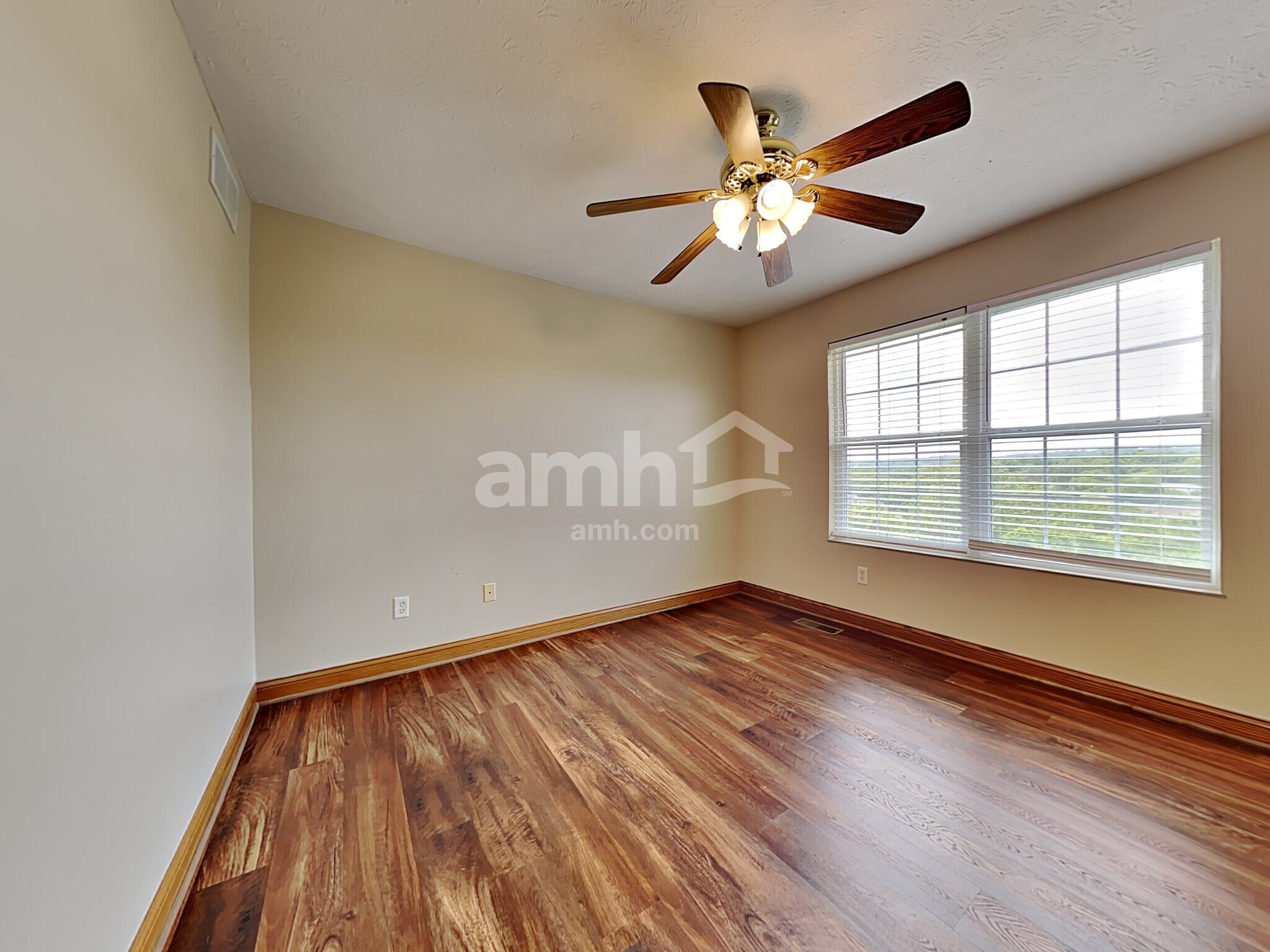 Building Photo - 841 Ginger Ridge Dr