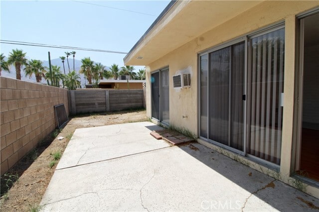 Building Photo - 567 Desert Way