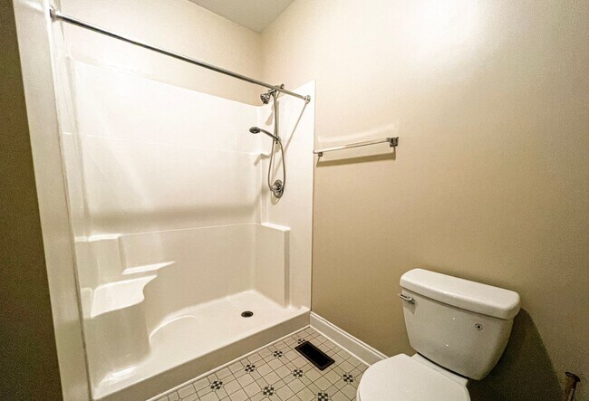 Building Photo - Pfafftown 3 Bedroom, 2 Bathroom Rare Gem i...