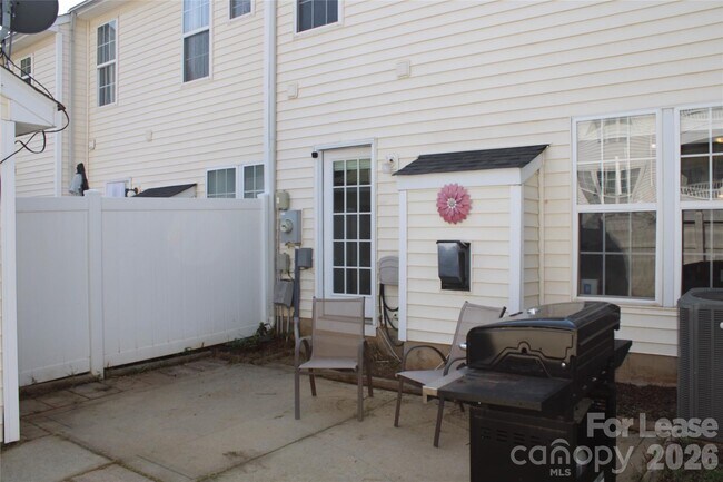 Building Photo - 9446 Cadman Ct