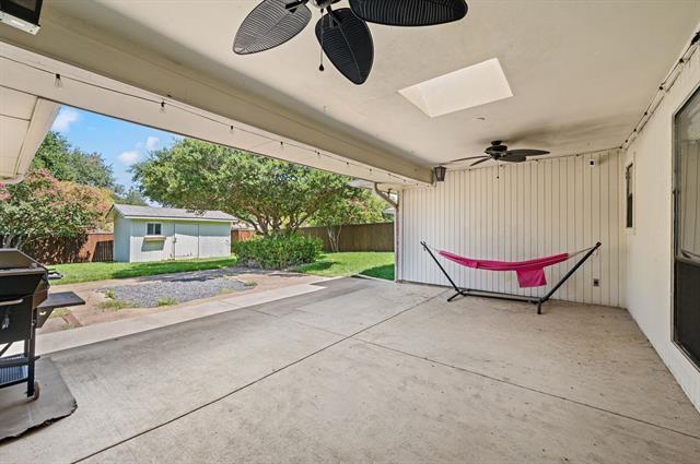 Building Photo - 1305 Tierra Calle