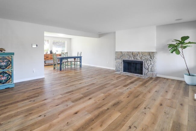 Building Photo - 5514 116th St SW