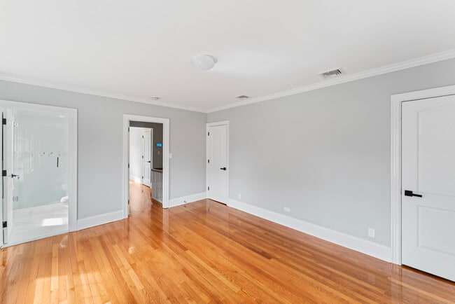 Building Photo - 80 3rd St