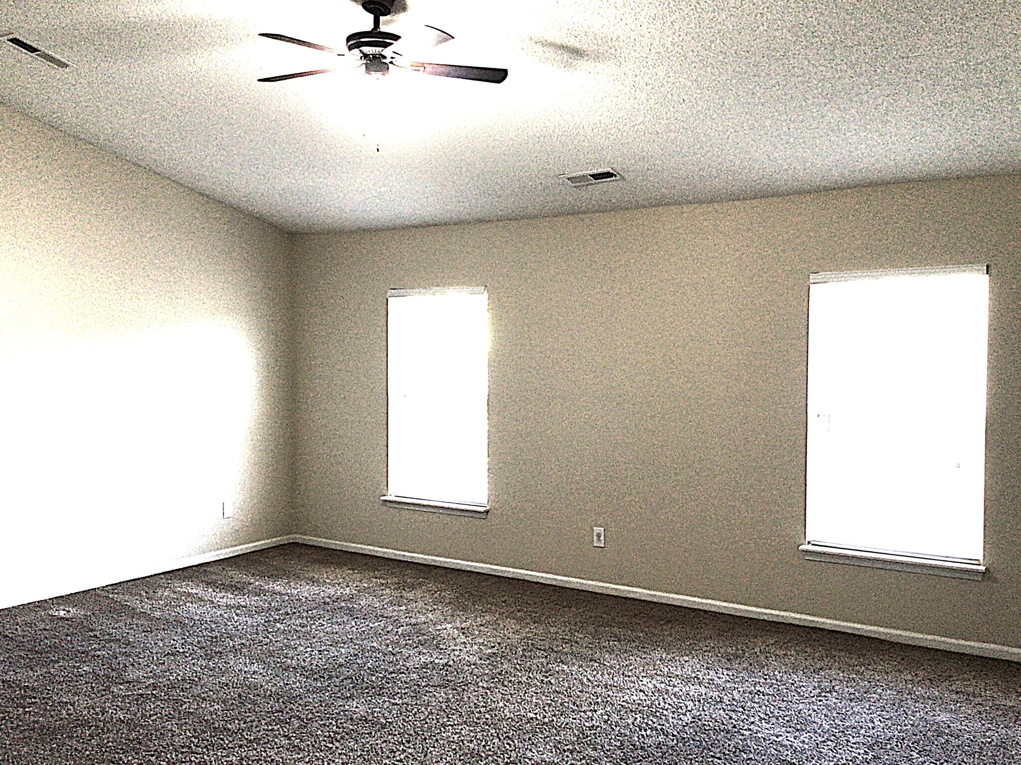 Building Photo - 5116 Morrow Ln