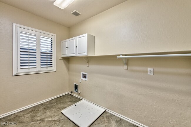 Building Photo - 2556 Calanques Terrace