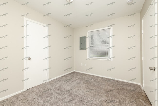 Building Photo - 1714 Dayoh Pl