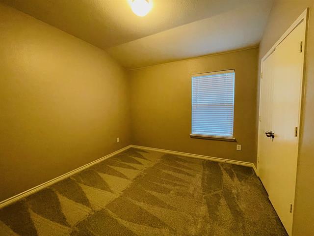 Building Photo - 7120 Wind Row Dr