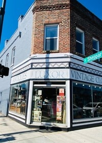 Building Photo - 3001 W Cary St