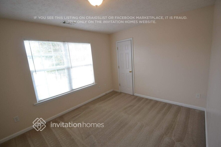 Building Photo - 65 Kenzi Way SW