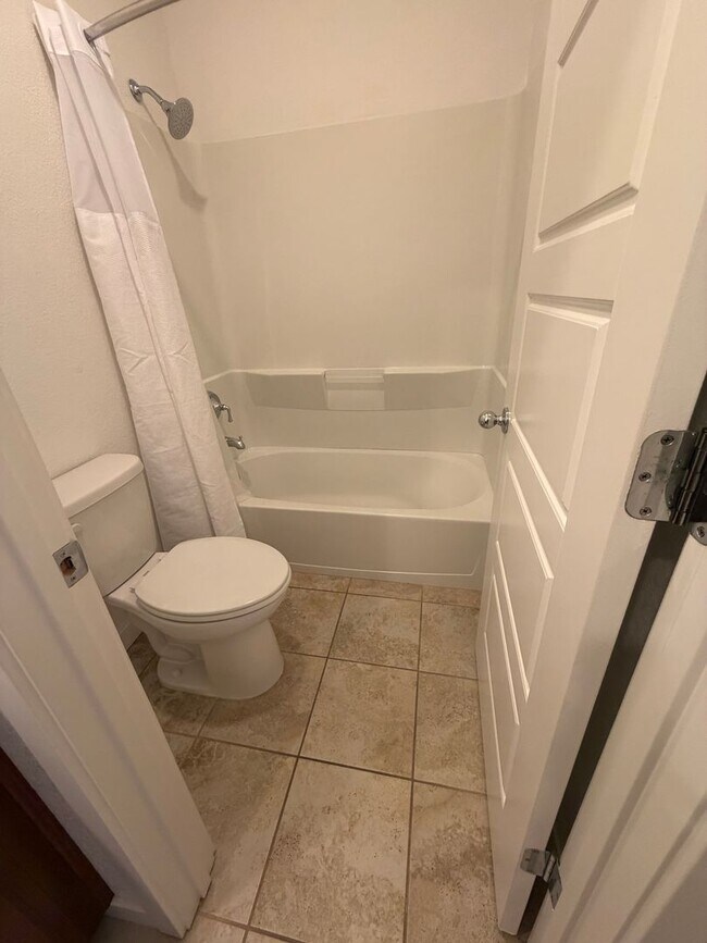 Building Photo - 3 bedroom | 2.5 bathroom | McKinley Village Single Family Home