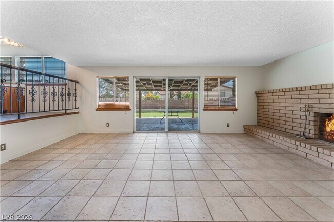 Building Photo - 1521 Padova Dr