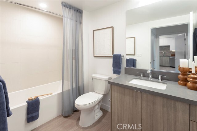 Building Photo - 511 S Harbor Blvd