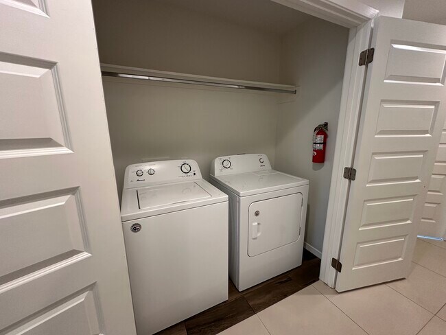 Washer and Dryer - 2804 Wolverine St