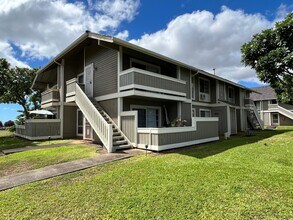 Building Photo - Royal Palm (Waipio) - Upstairs 2 bedrooms,...