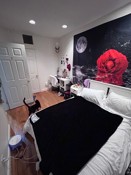 Building Photo - 73 Westland Ave