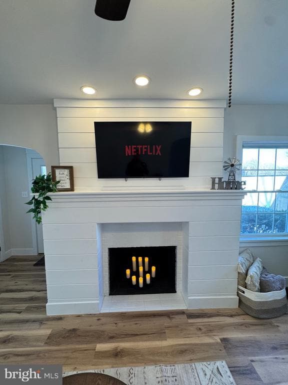 Building Photo - 927 Hamilton St